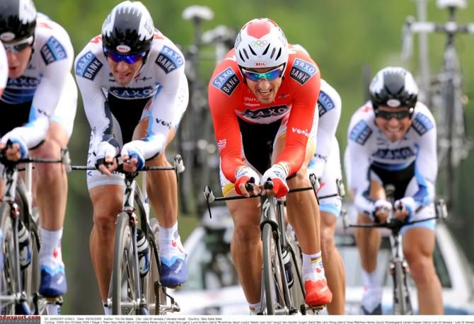 Fabian Cancellara in his Swiss national time trial kit during the 2009 Giro
