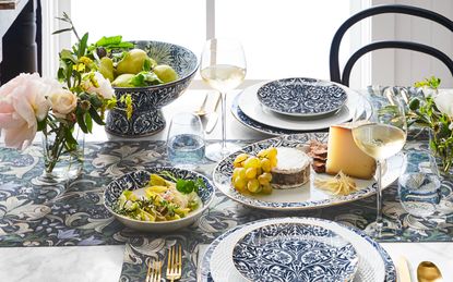 Williams-Sonoma Pantry Essentials Porcelain Dinnerware and Platter