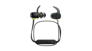 mejores earbuds wireless: Optoma NuForce BE Sport4
