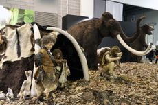 Neanderthal and woolly mammoth