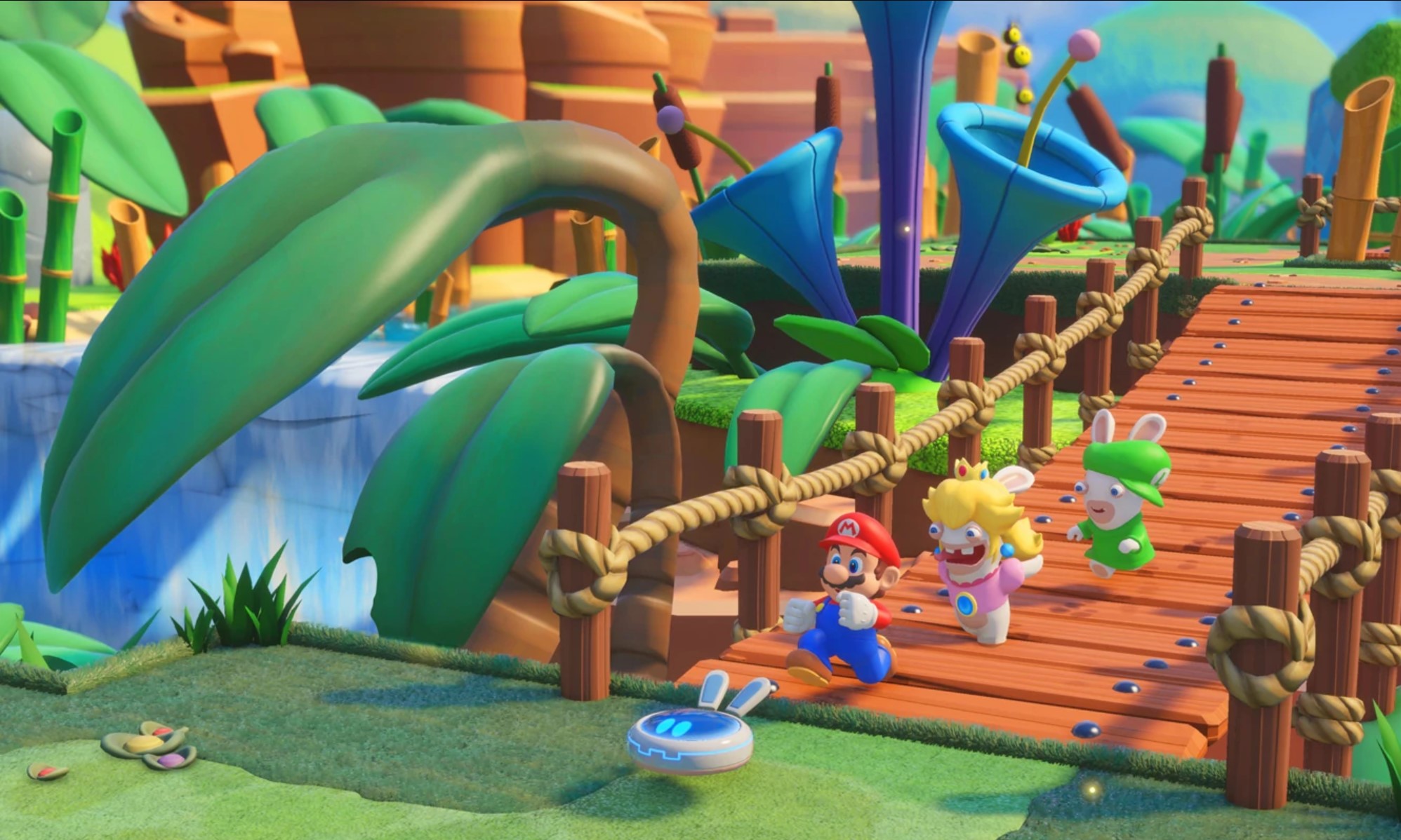 Mario + rabbids screenshot with mario, rabbid peach and rabbid luigi running in a line
