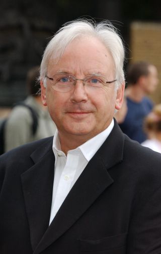 Pete Waterman to write UK Eurovision song