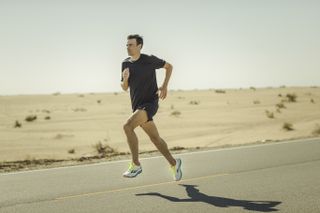 Saucony Endorphin Speed worn by runner in the desert