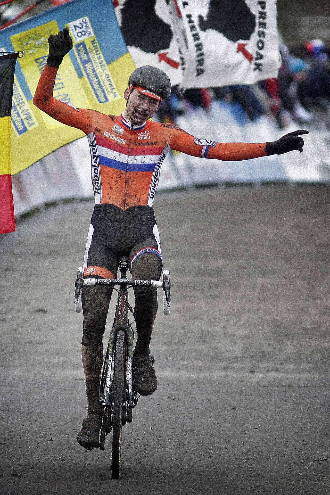 Mathieu van der Poel (Netherlands) crosses the line.