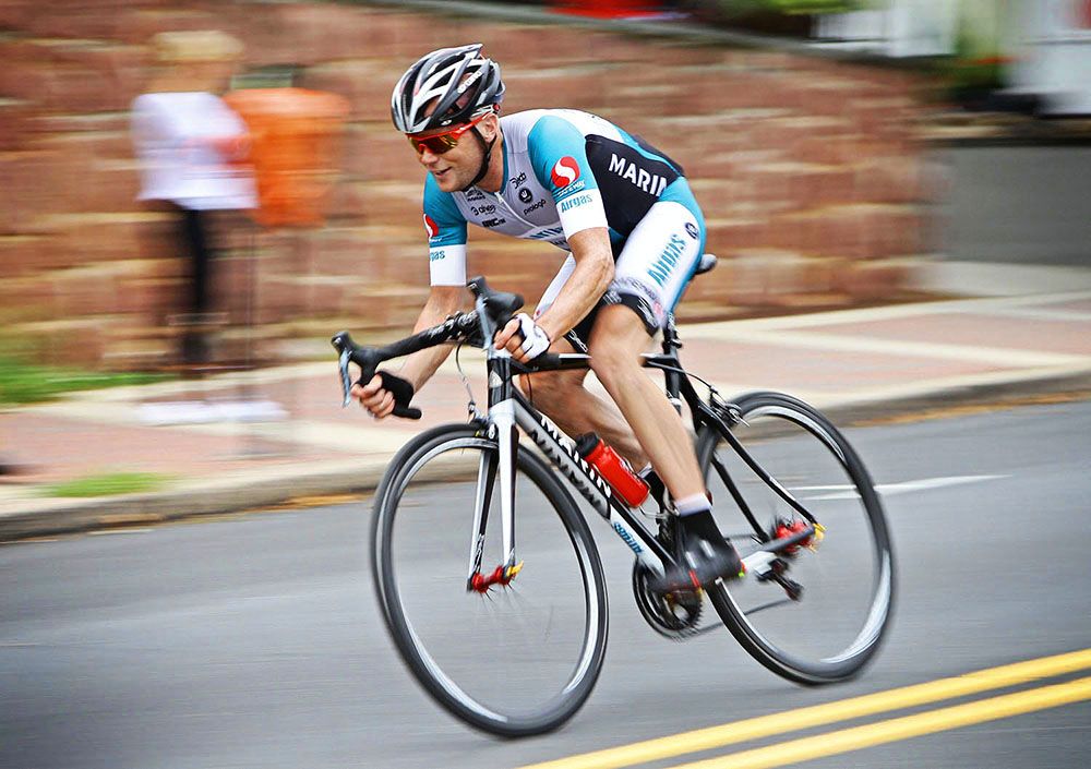 Having a great day, Chris Horne (AirGas/SafeWay) makes it look so easy.