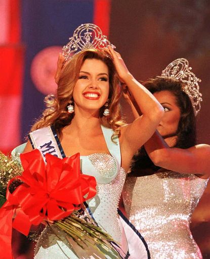 Miss Universeb of 1996, Alicia Machado.