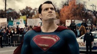 Henry Cavill's Superman looking up in Batman v Superman: Dawn of Justice