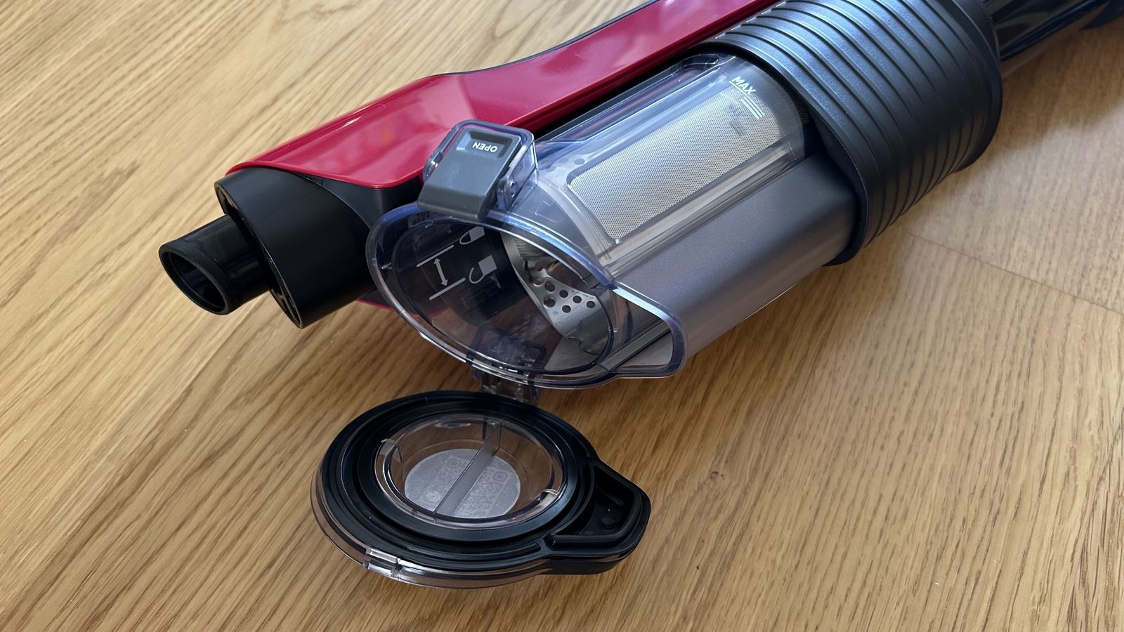 Hoover HF2 Cordless Pet Vacuum Cleaner review: compact and cordless ...