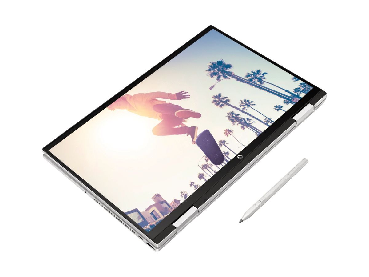HP Pavilion x360 15 screen with pen