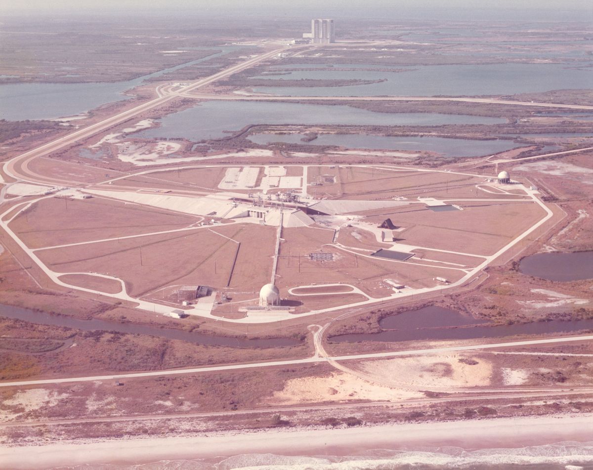 In Photos: NASA's Historic Launch Pad 39A, from Apollo to Shuttle to ...