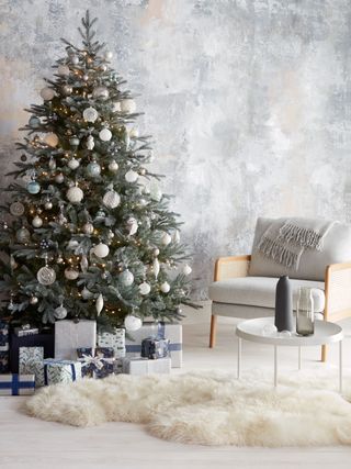 Christmas tree decorating ideas: John Lewis christmas tree