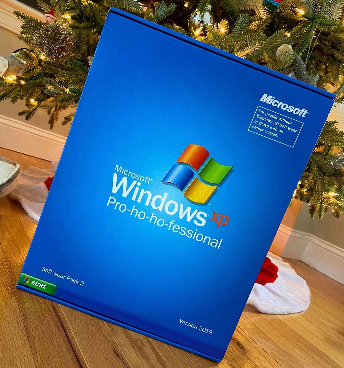 2019 #WindowsUglySweater