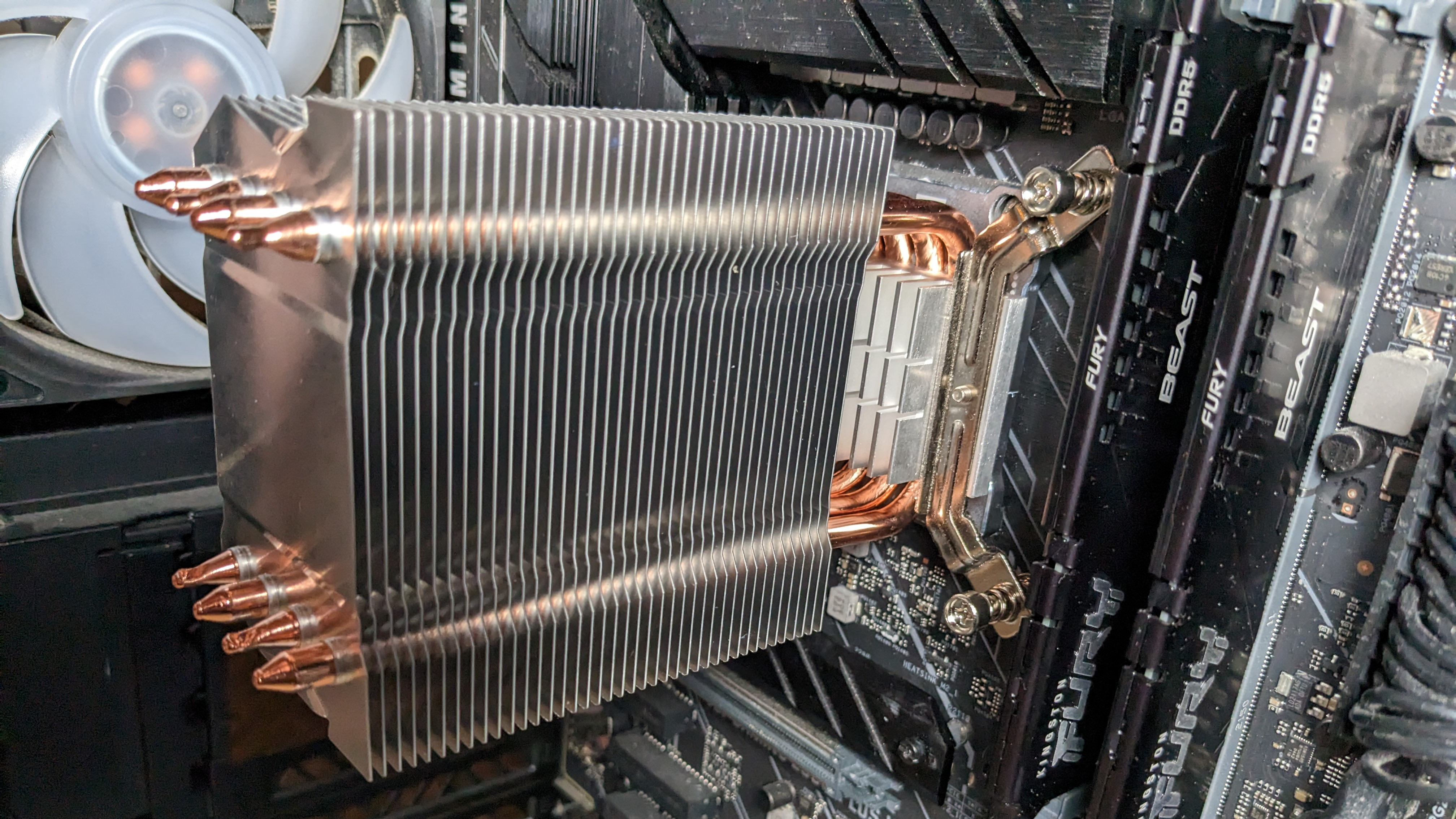 Amazon Basic CPU cooler