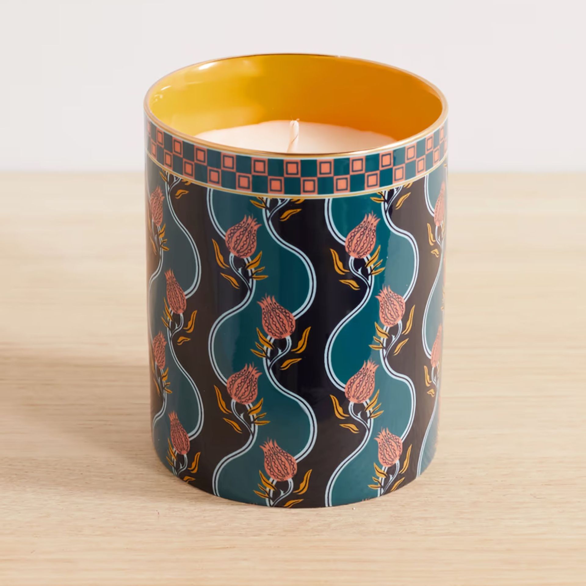 La DoubleJ Pantelleria Scented Candle