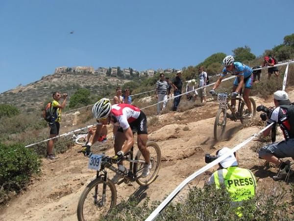 Patrick Gallati (Switzerland) with Sebastien Carabin (Belgium) hot on his heels