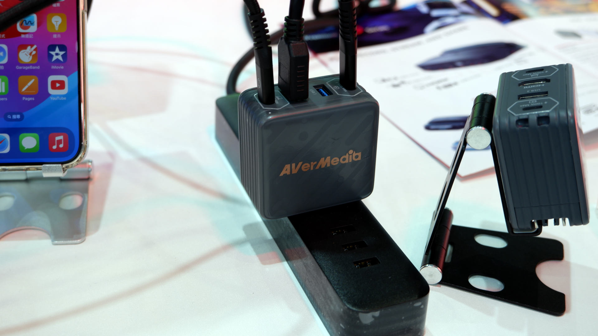 Power your laptop, while capturing its video output, with Avermedia's new 100W GaN charger