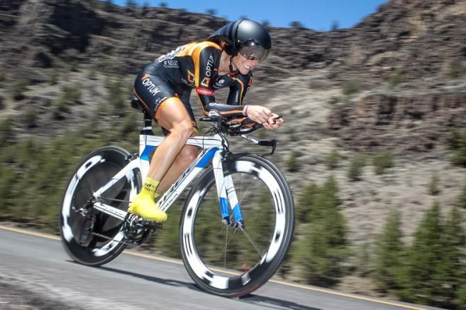 Lauren Hall (Optum) looking happy to be back racing in the US.