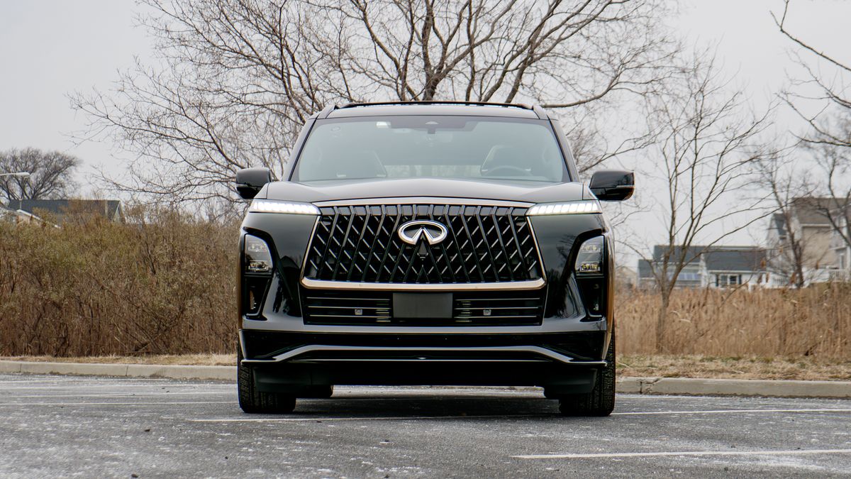 2026 Infiniti QX80 test drive.