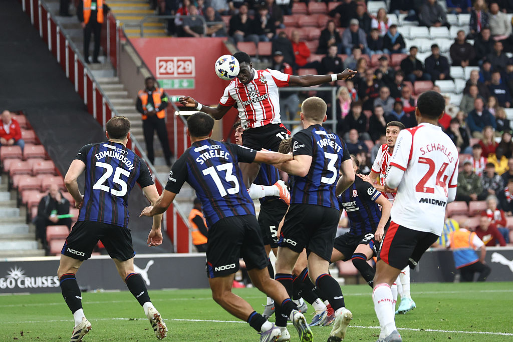 SOUTHAMPTON, ENGLAND - SEPTEMBER 27: Joshua Quarshie of Southampton heads at goal during the Sky Bet Championship match between Southampton and Middlesbrough at St Mary&amp;amp;apos;s Stadium on September 27, 2025 in Southampton, England. (Photo by Matt Watson/Southampton FC via Getty Images)
