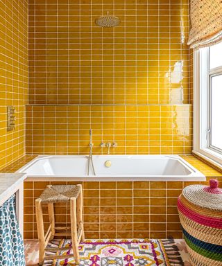 Bathroom color ideas with yellow tiles