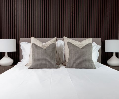 13 bedroom wall panelling ideas for your sleeping space | Homebuilding