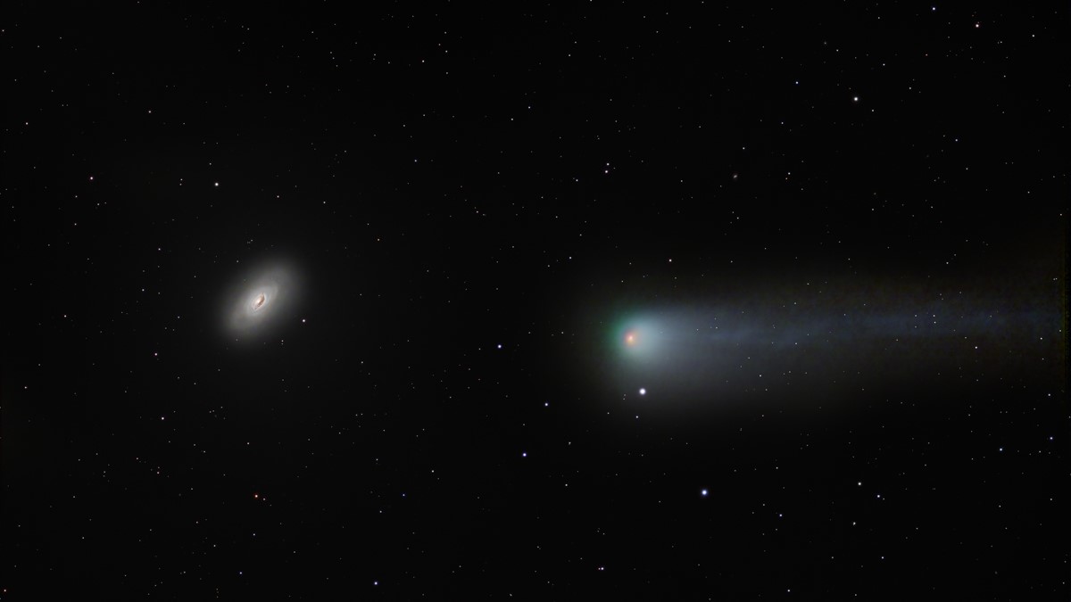  Astrophotographer captures Comet 13P/Olbers and the Black Eye Galaxy M64 in stunning detail (photo) 