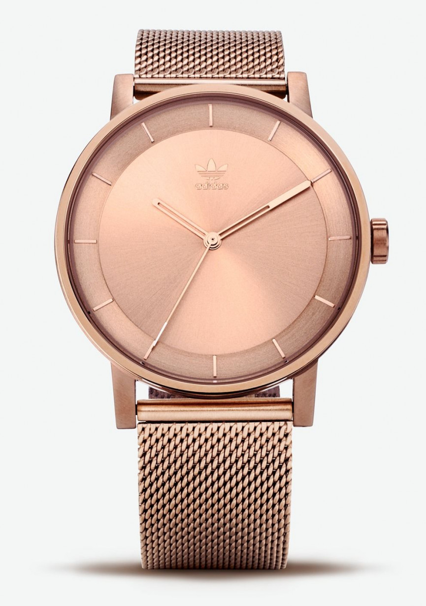 xx-watches-under-200-that-look-a-million-bucks-17-1556648031-o7tm-column-width-inline