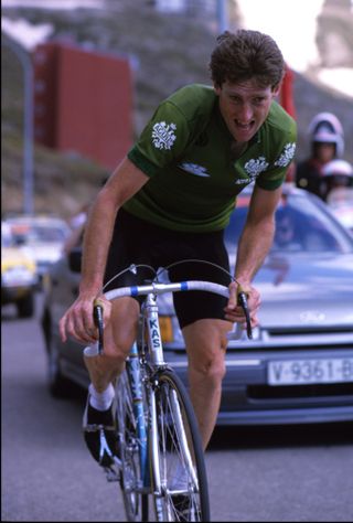 At the 1986 Vuelta a España – which back then started a little over a week after the finish of Paris-Roubaix – Sean Kelly finished third overall and took the third of what would eventually be four green points jerseys during his career