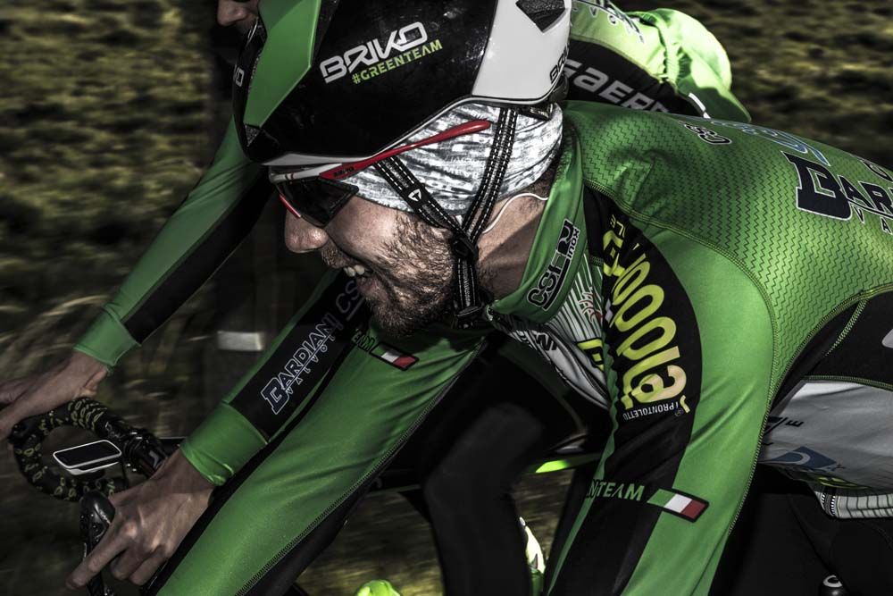 The 2016 Bardiani-CSF jersey is dark green