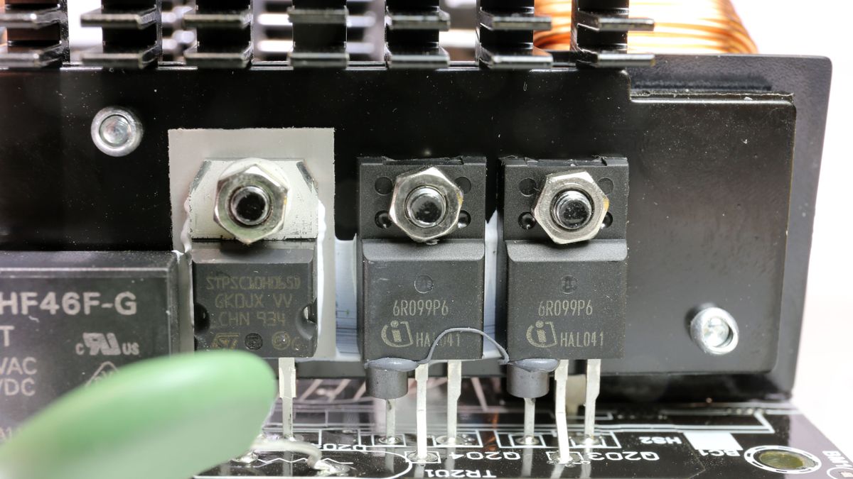 EVGA 1000 G6