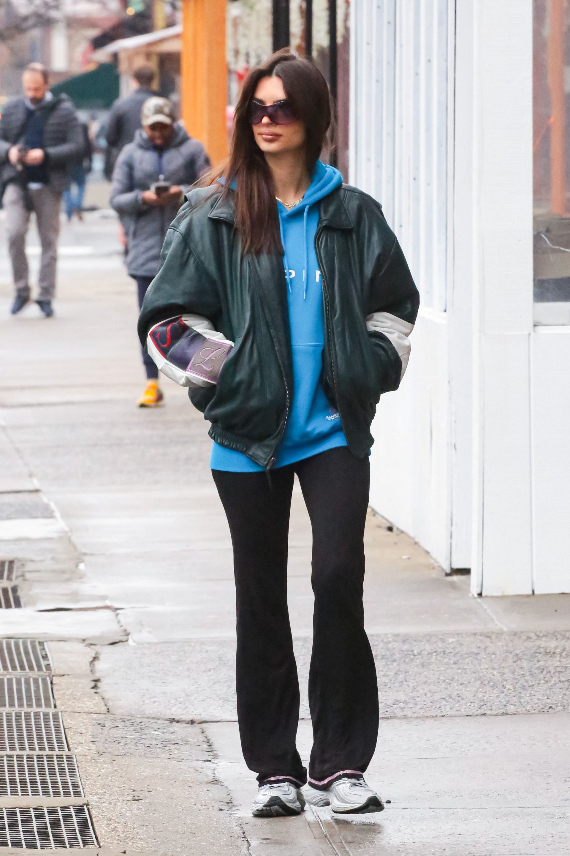 Emily Ratajkowski wearing Reebok sneakers