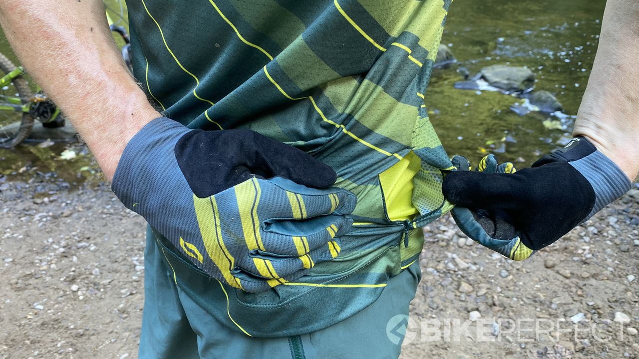 Scott Trail Vertic mountain bike kit review