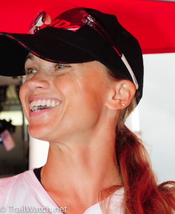 Judy Freeman (Kenda-Felt) having a laugh before the race.