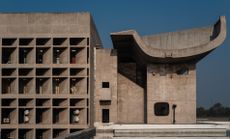 Famous modernist architects le corbusier Secretariat Building, Chandigarh