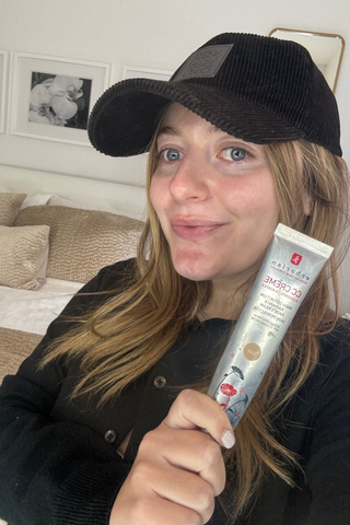 samantha holender uses korean moisturizer