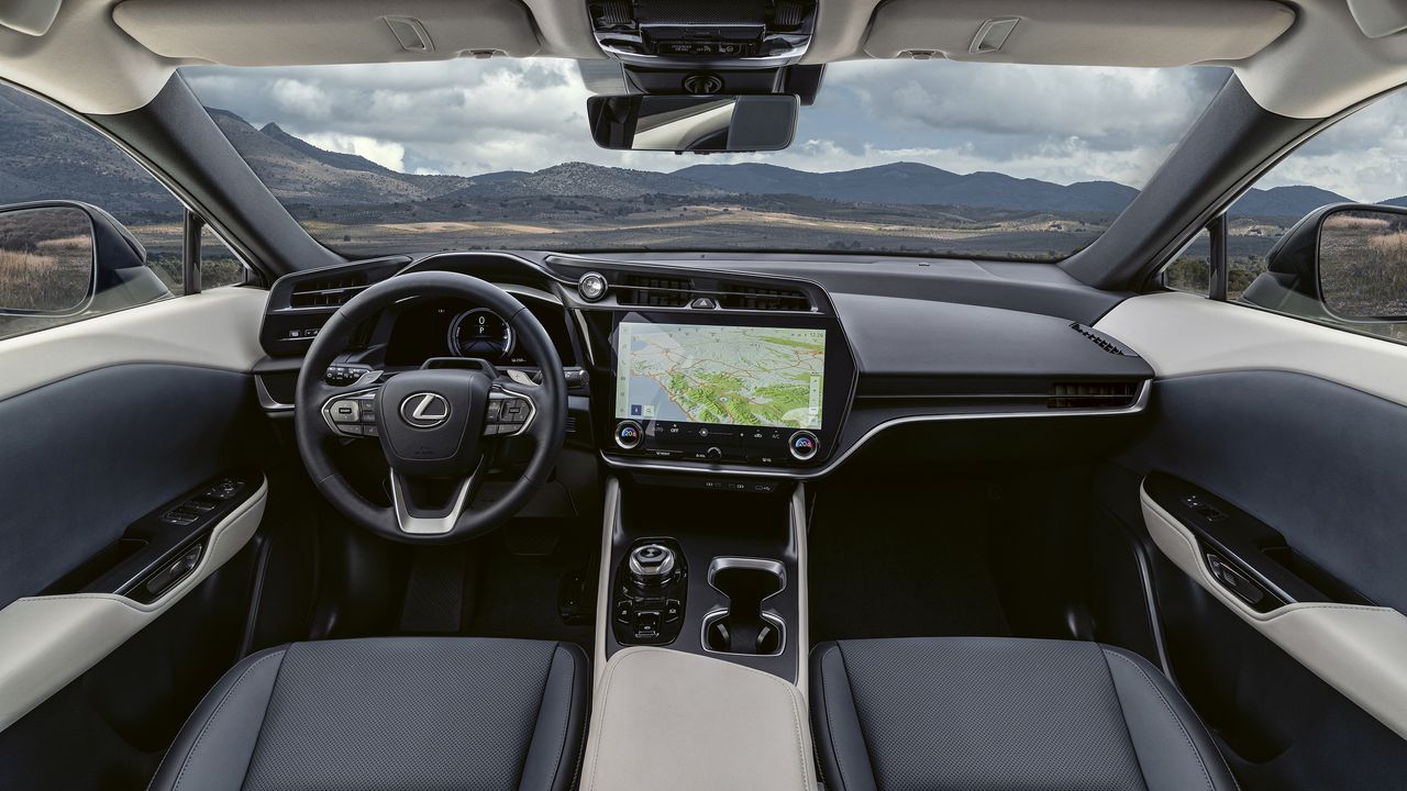 New Lexus sat nav