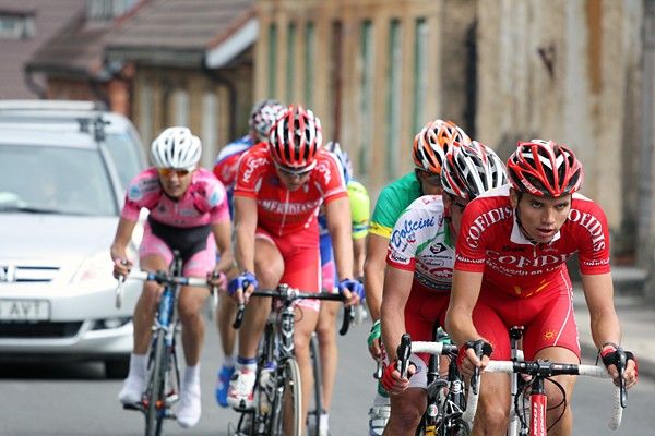 Cofidis rider Rein Taaramae sits on the front of the day's big break.