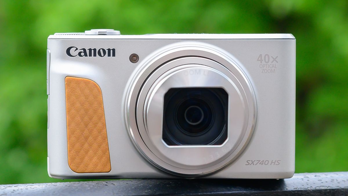 Canon PowerShot SX740 HS review |