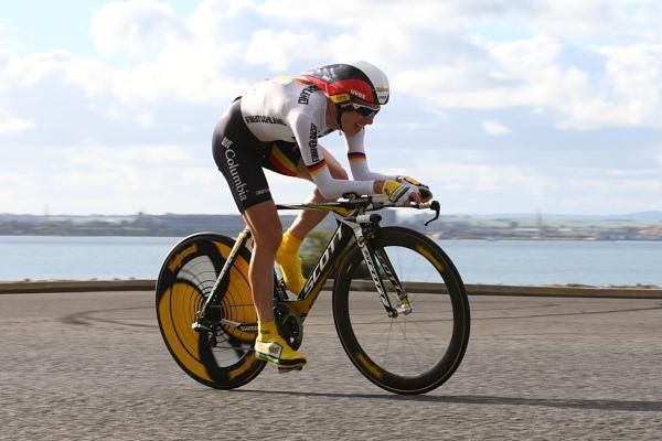 Judith Arndt (Germany) heads for silver in Geelong