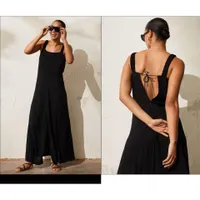This black H&M open backed dress is one of the best summer dresses