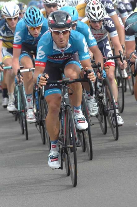 Robert Hunter keeps his Garmin-Sharp team leader Ryder Hesjedal out of trouble