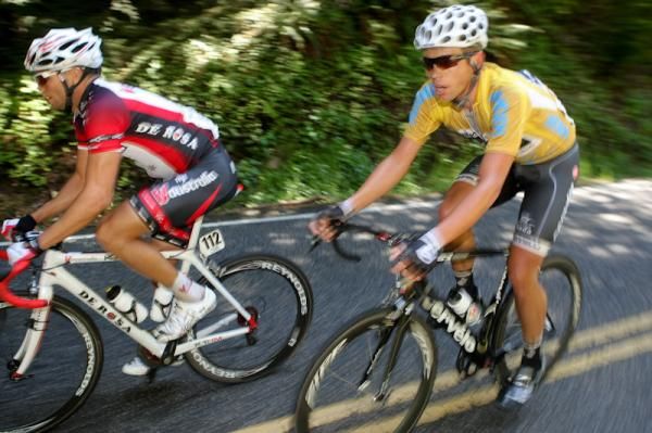 Race leader Brett Lancaster (Cerv