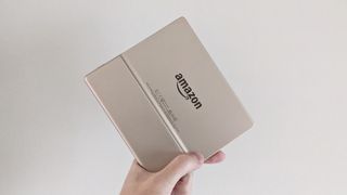 Amazon Kindle Oasis review