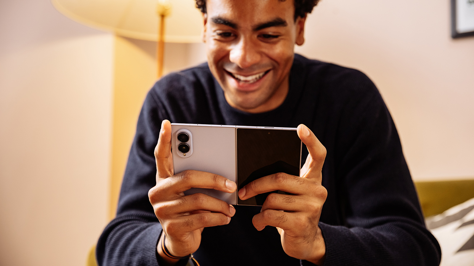 Samsung Galaxy Z Fold 8