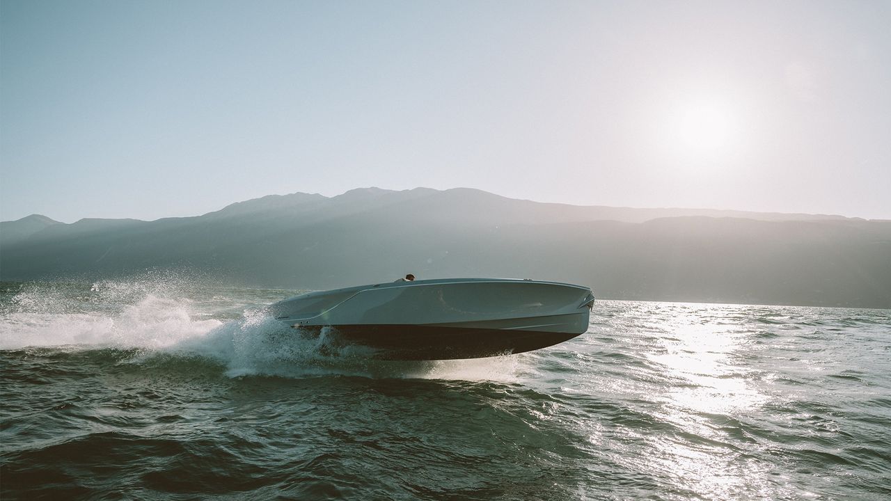 Frauscher x Porsche 850 Fantom Air