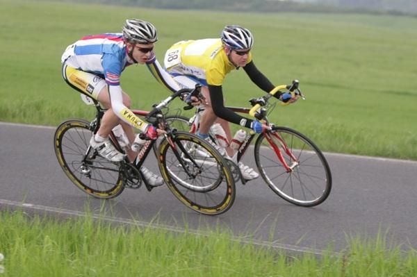 Petr Vakoc and race leader Evgeny Shalunov.