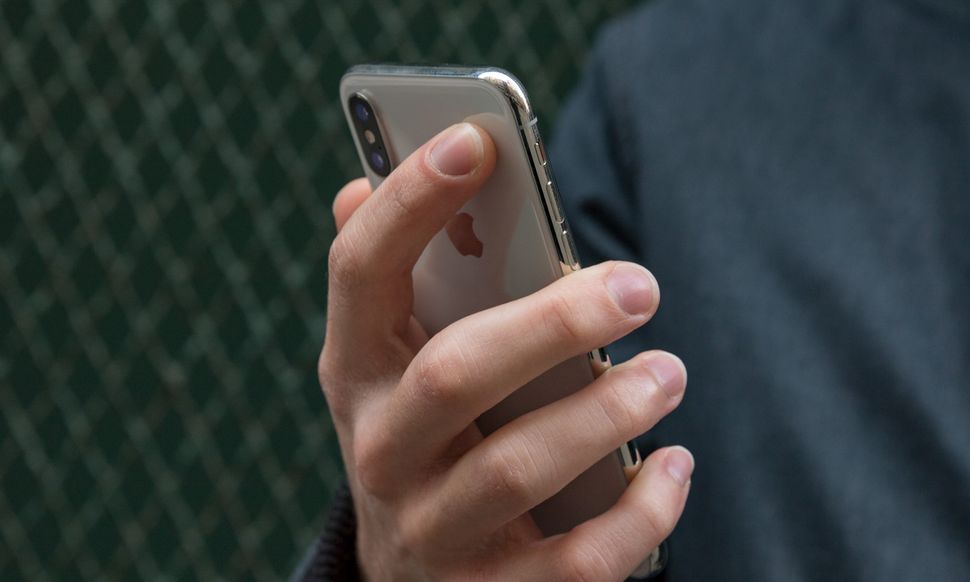 How Much Does the iPhone X Cost? Carrier Breakdown, AppleCare+ and More