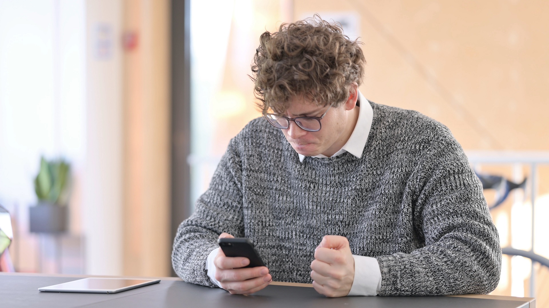 Smartphones regelmäßig sichern, um vor Datenverlust geschützt zu sein