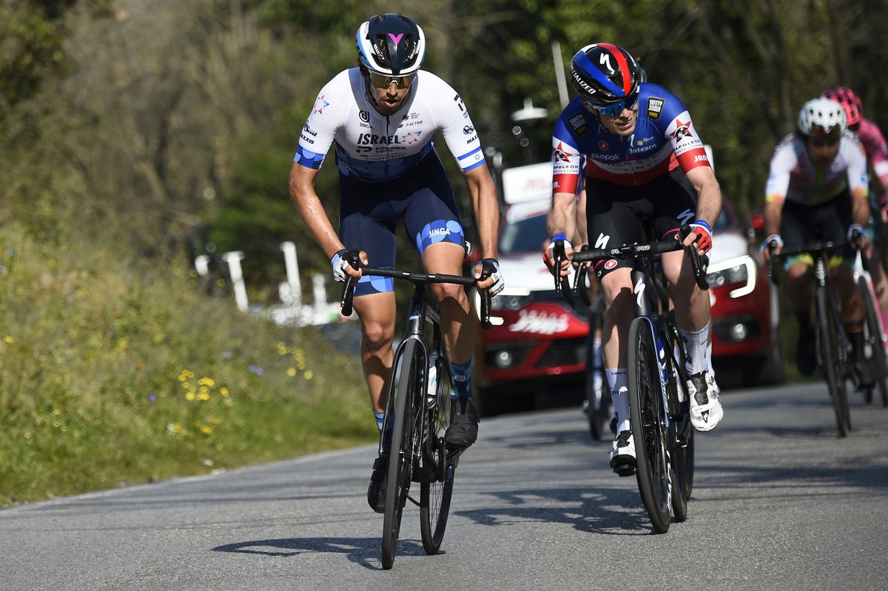 Settimana Internazionale Coppi e Bartali 2022 - 37th Edition - 5th stage Casalguidi - Cantagrillo 160 km - 26/03/2022 - Omer Goldstein (IRS - Israel - Premier Tech) - Remi Cavagna (FRA - Quick-Step Alpha Vinyl Team) - photo Tommaso Pelagalli/SprintCyclingAgency&Acirc;&copy;2022