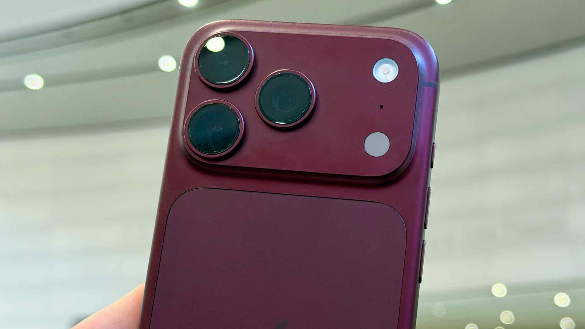 iPhone 18 Pro cameras
